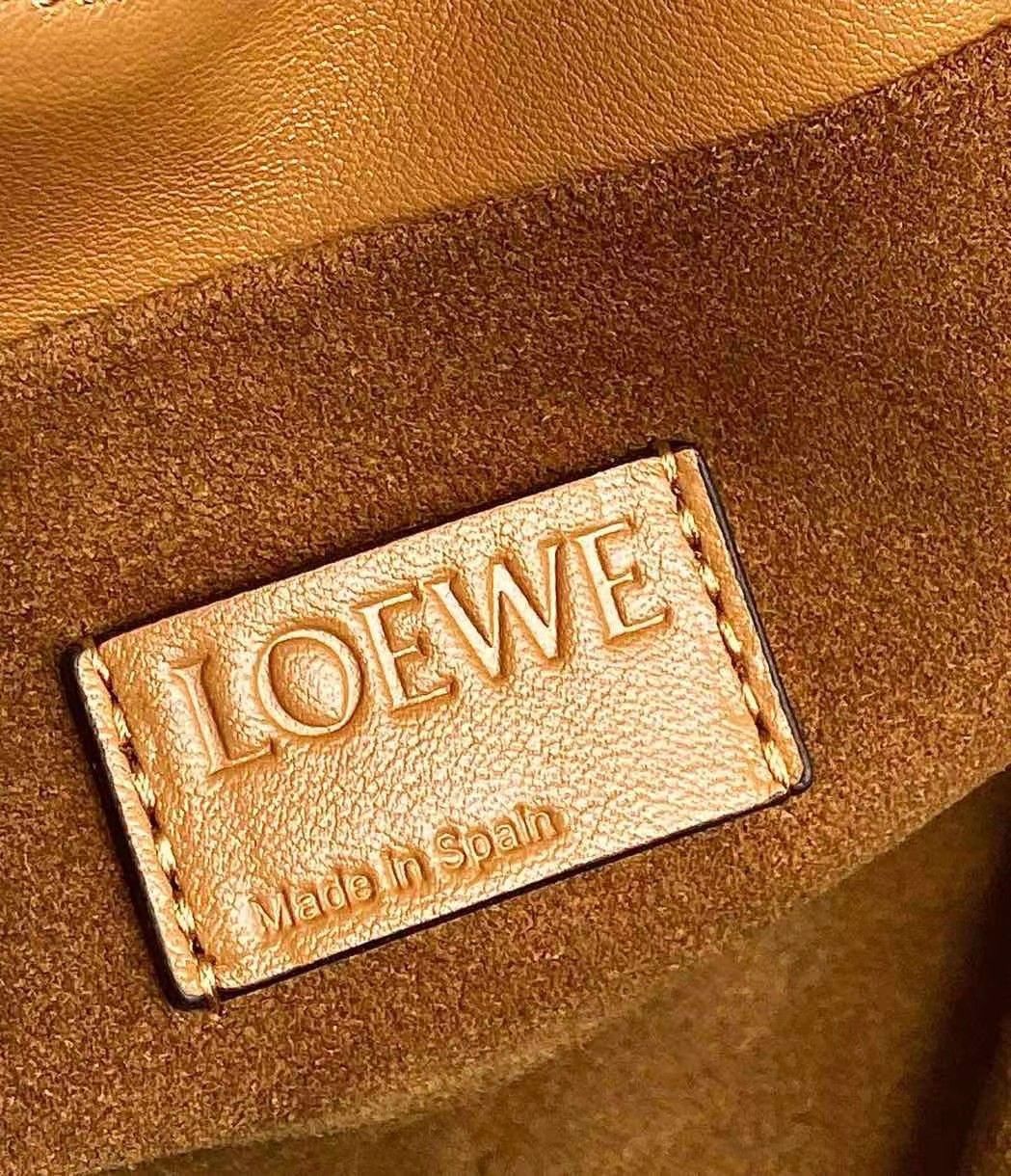 Loewe Flamenco Clutch Bag In Brown Calfskin