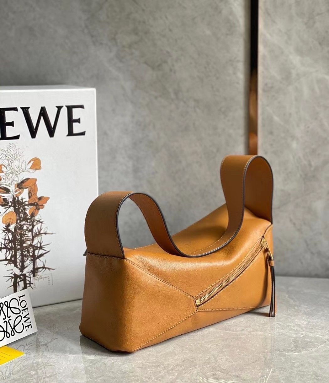 Loewe Puzzle Hobo Bag In Brown Nappa Calfskin