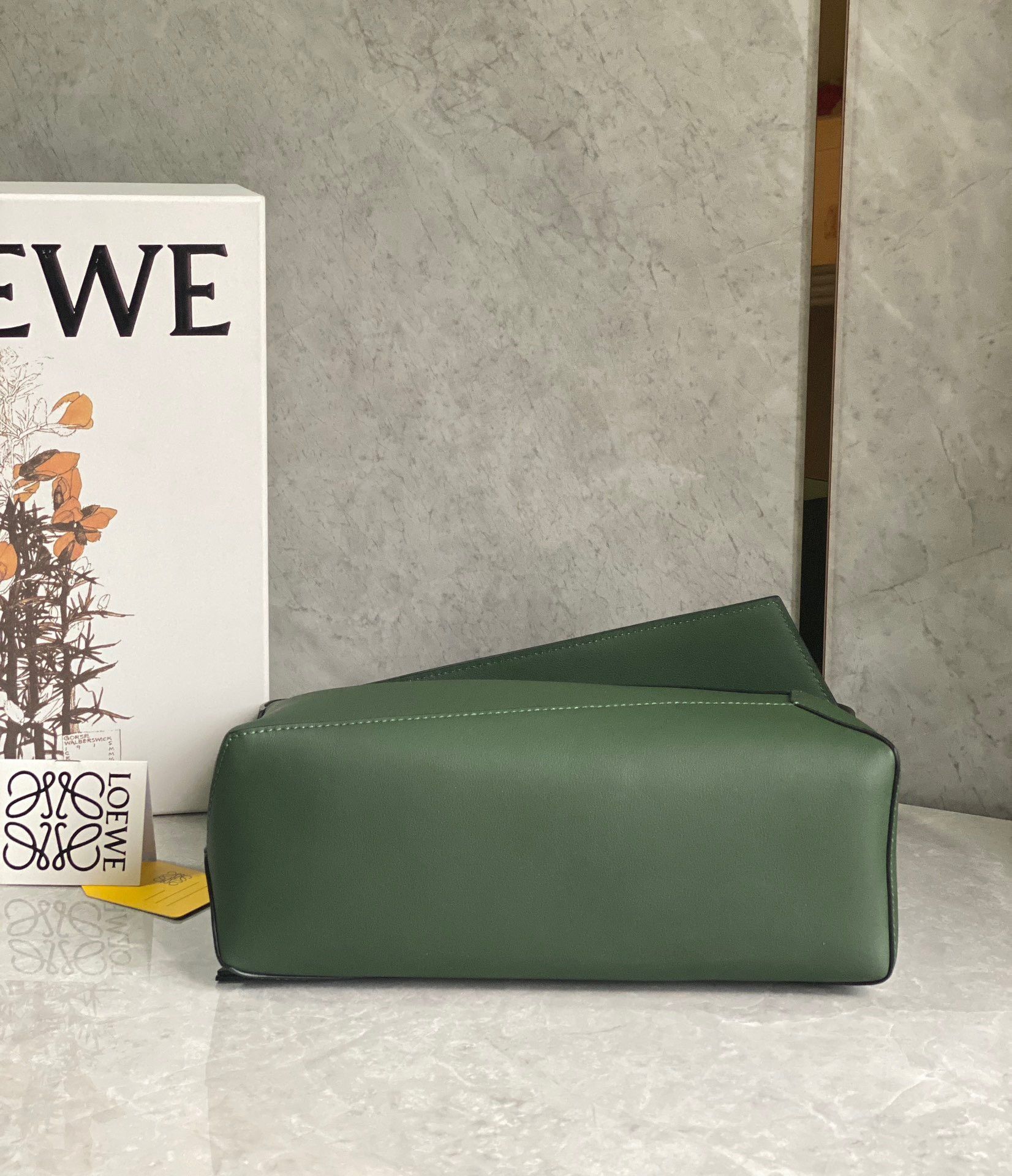 Loewe Puzzle Hobo Bag In Vintage Khaki Nappa Calfskin