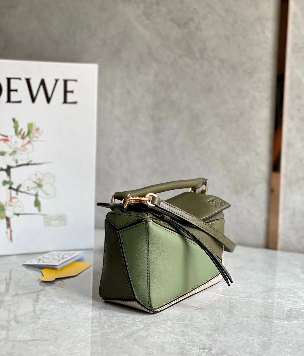 Loewe Puzzle Mini Bag In Green-Oat Calfskin