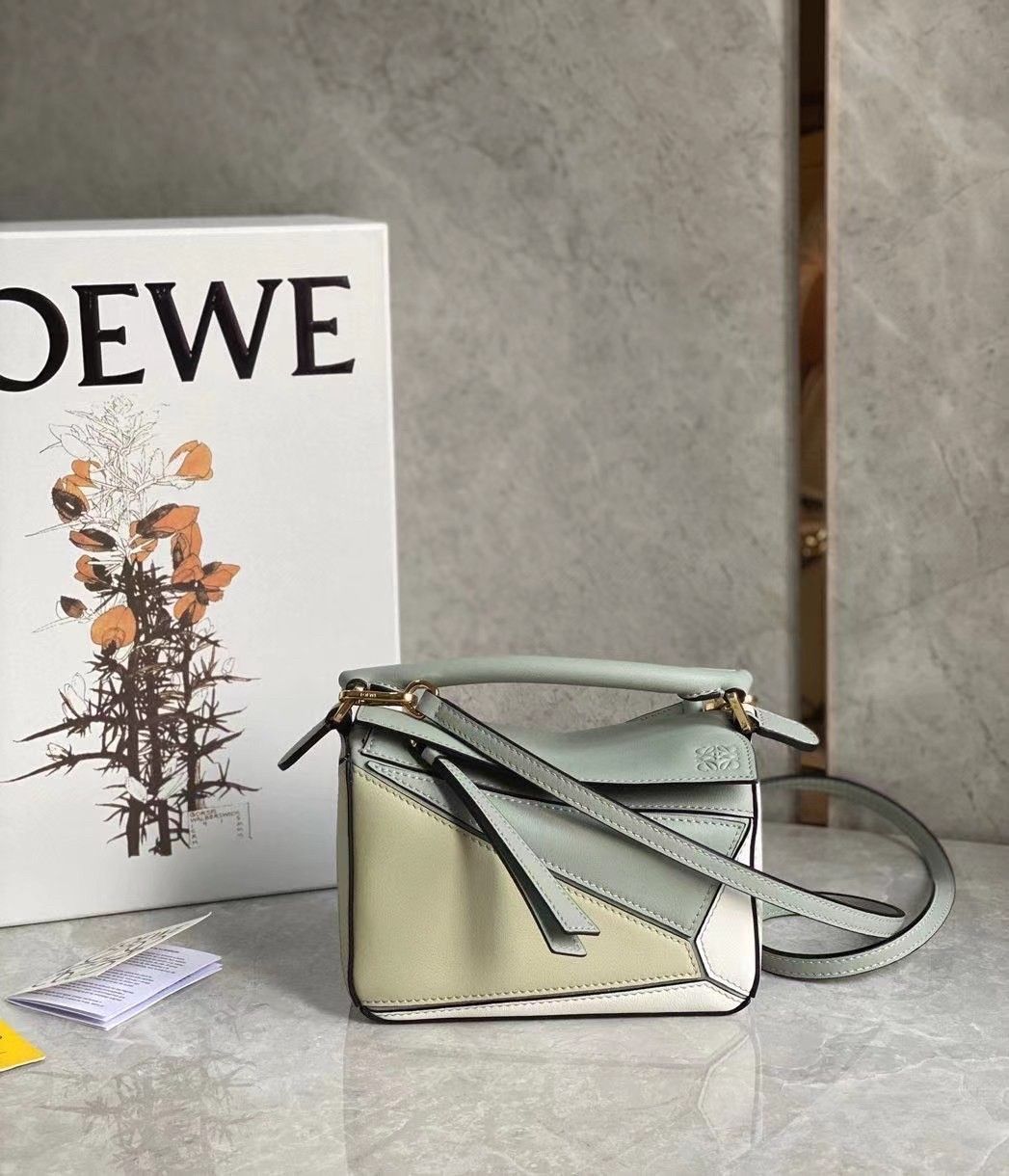 Loewe Puzzle Mini Bag In Grey-Cream-White Calfskin