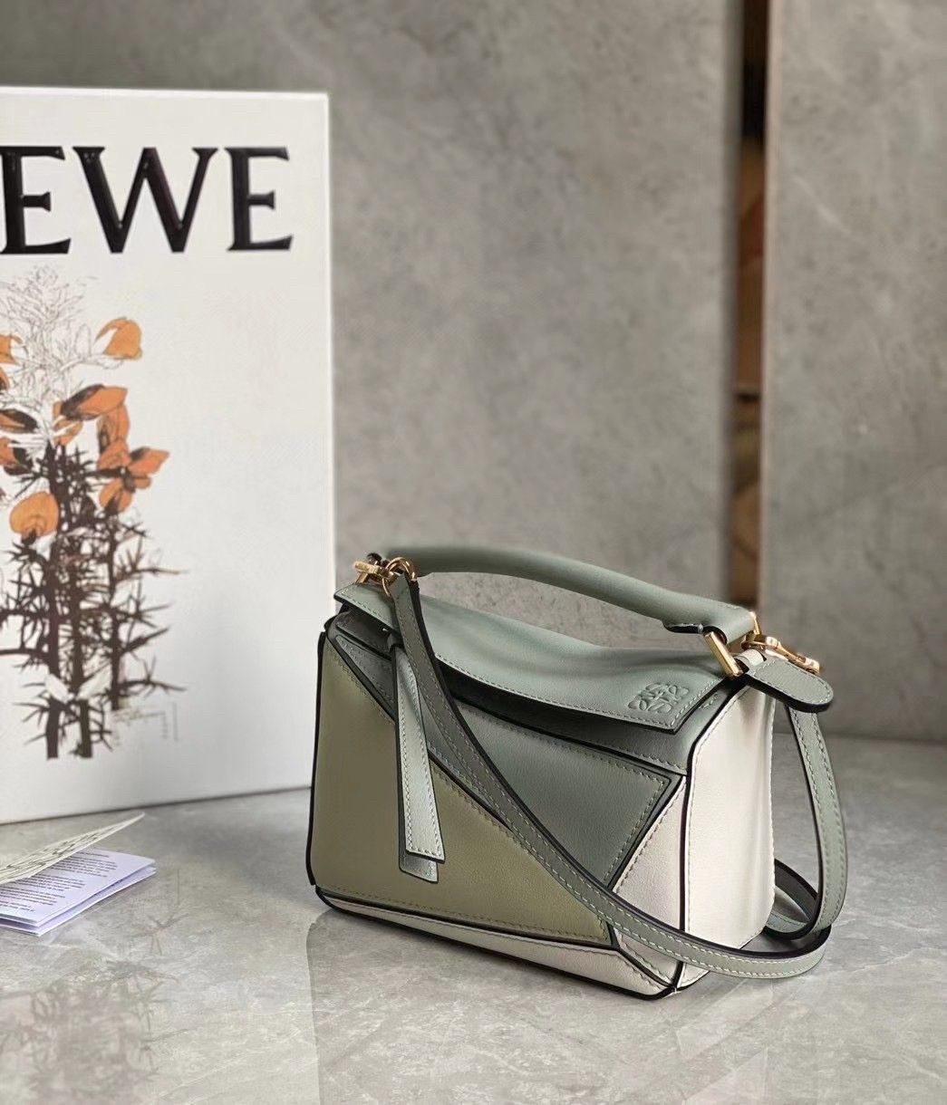 Loewe Puzzle Mini Bag In Grey-Cream-White Calfskin