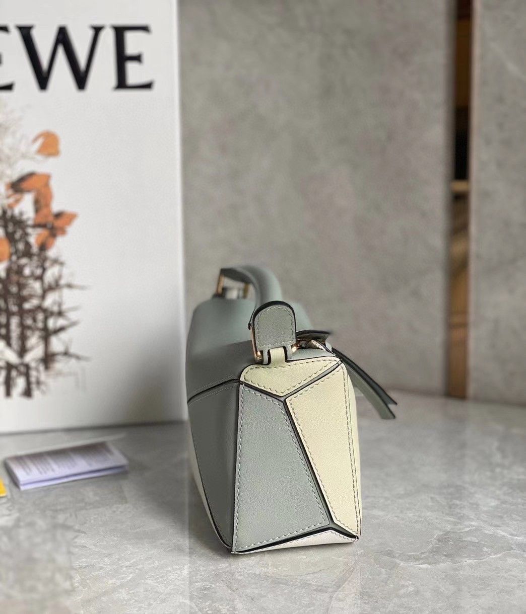 Loewe Puzzle Mini Bag In Grey-Cream-White Calfskin