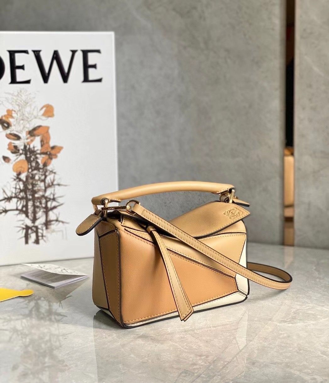 Loewe Puzzle Mini Bag In Dune-Warm Desert Calfskin