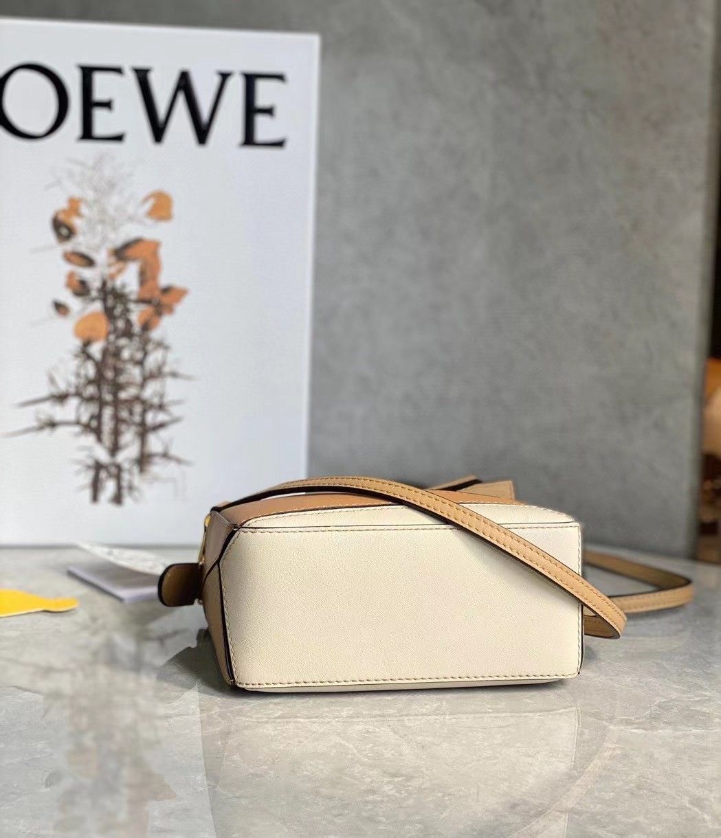 Loewe Puzzle Mini Bag In Dune-Warm Desert Calfskin