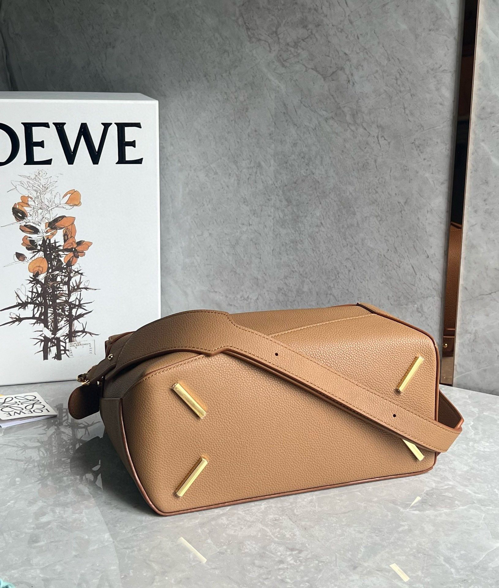 Loewe Puzzle Medium Bag In Toffee Grained Calfskin