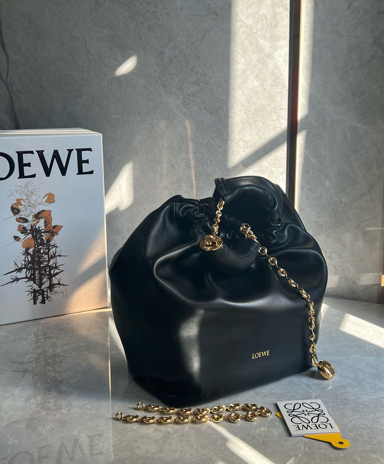 Loewe Medium Squeeze Bag in Black Nappa Lambskin