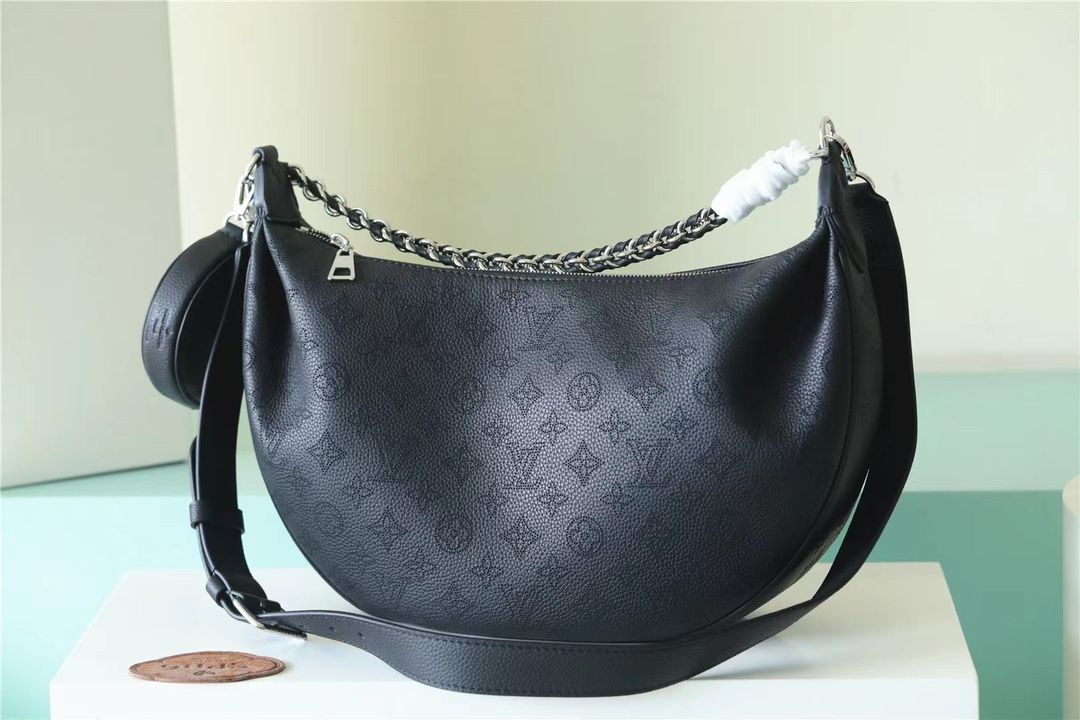 Louis Vuitton Baia MM Mahina Leather Women's Handbags M22822