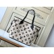 Louis Vuitton Neverfull MM Monogram Canvas Women's Handbags M22838