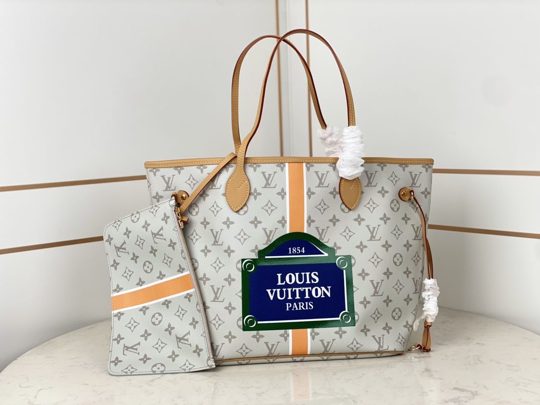 Louis Vuitton Neverfull MM Monogram Canvas Women's Handbags M23501