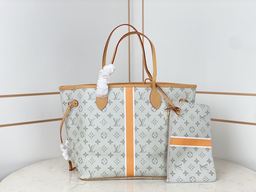 Louis Vuitton Neverfull MM Monogram Canvas Women's Handbags M23501