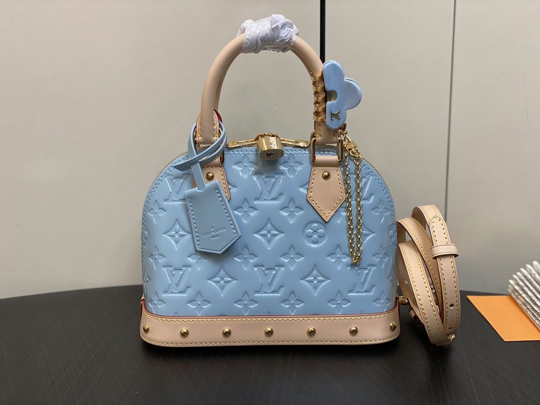 Louis Vuitton Alma BB Monogram Vernis Leather Handbags M24062