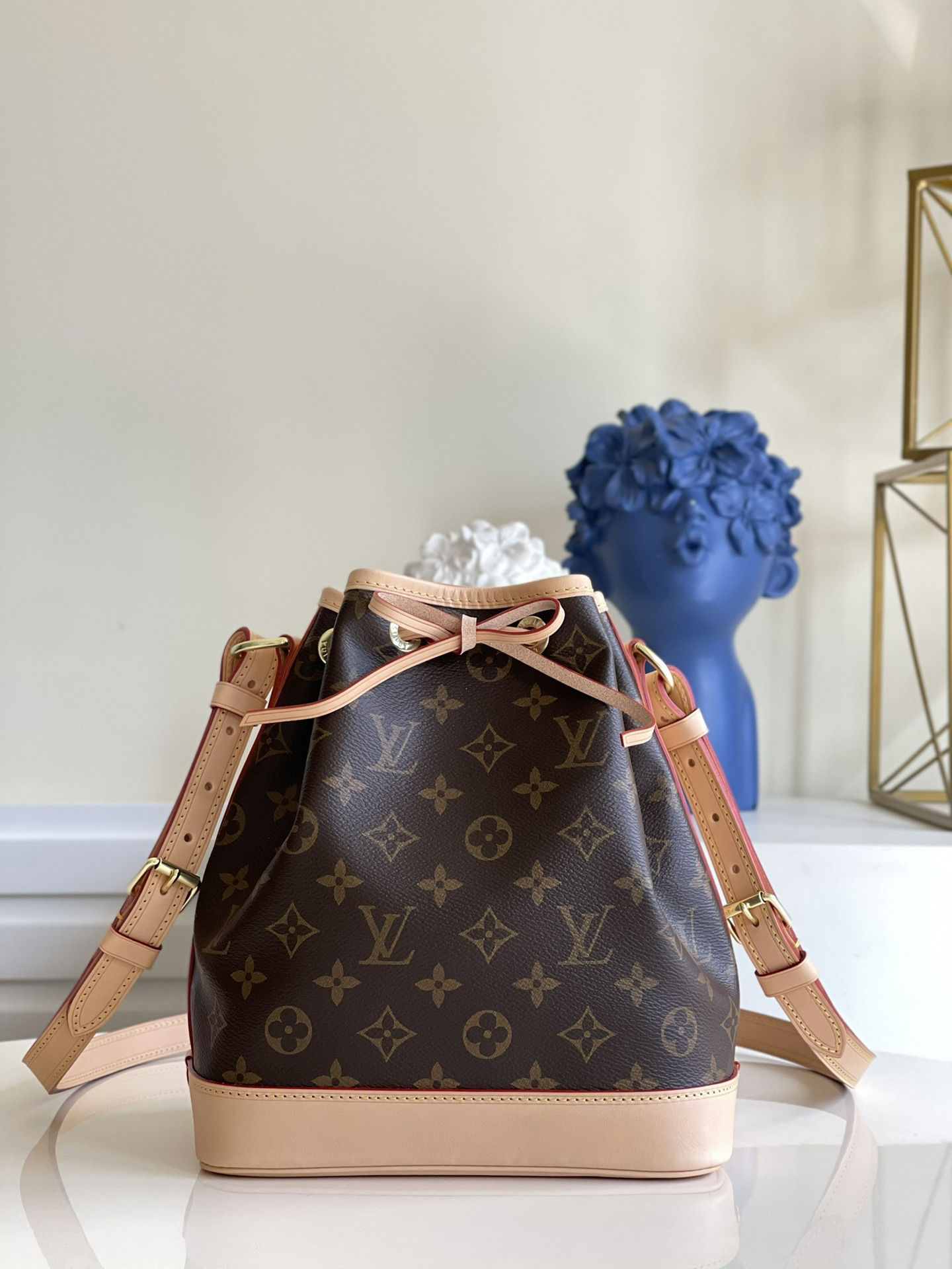 Louis Vuitton Noé BB Monogram Canvas Women's Handbags M40817