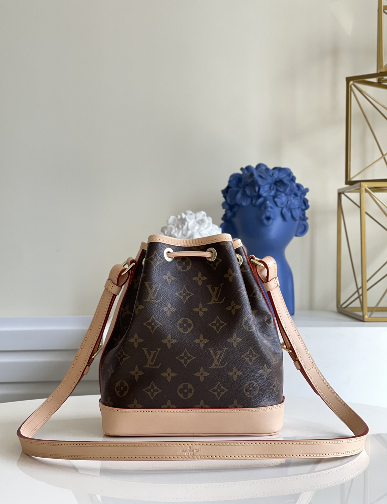 Louis Vuitton Noé BB Monogram Canvas Women's Handbags M40817