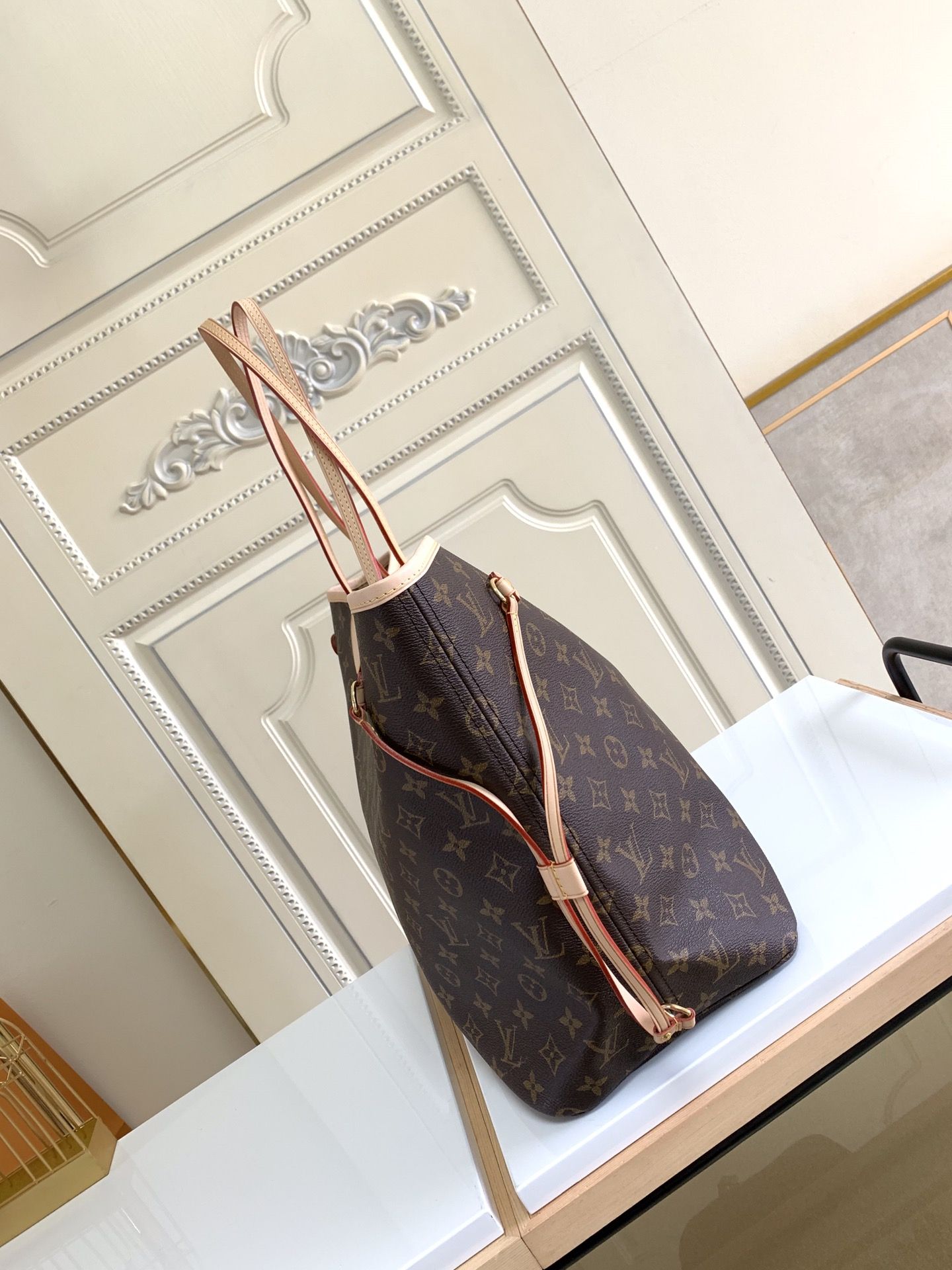 Louis Vuitton Neverfull GM Monogram Canvas Women's Handbags M40990