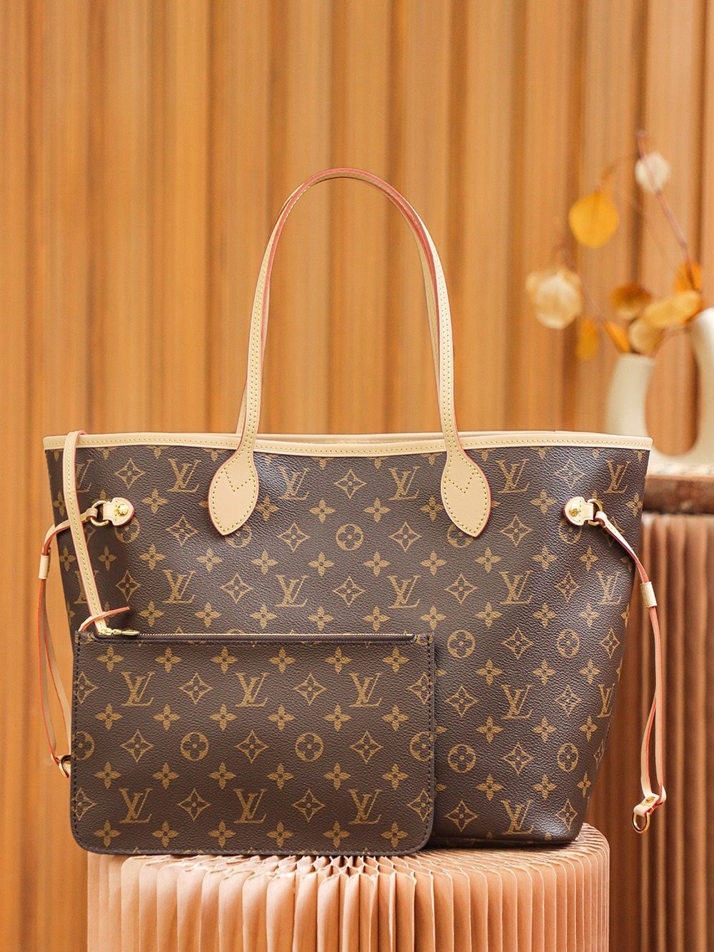 Louis Vuitton Neverfull MM Monogram Canvas Women's Handbags M40995