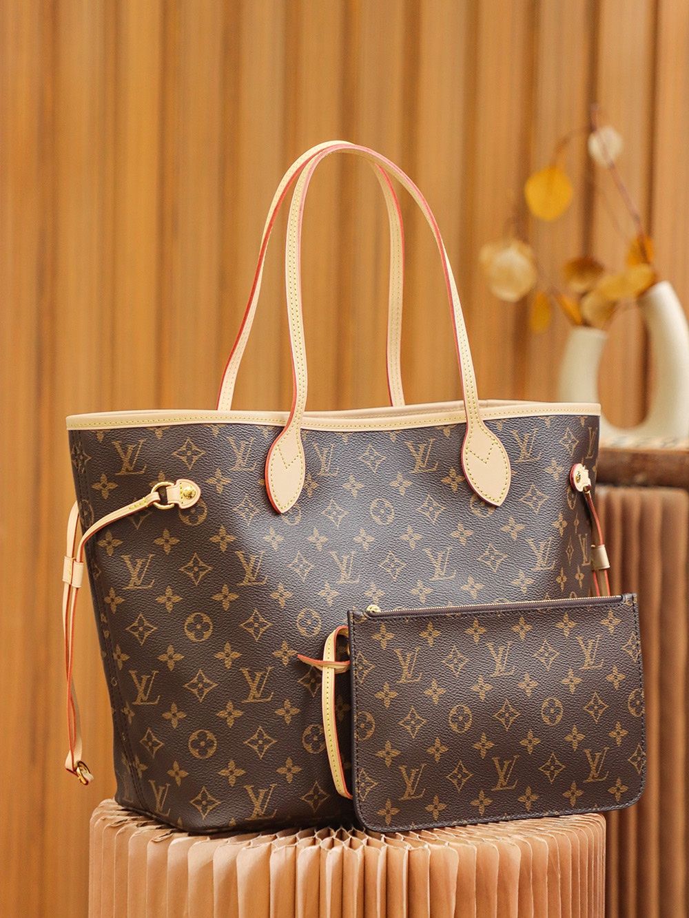 Louis Vuitton Neverfull MM Monogram Canvas Women's Handbags M40995