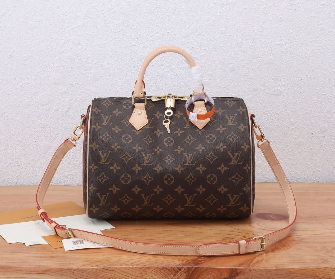 Louis Vuitton Speedy Bandoulière 35 Monogram Canvas Women's Handbags M41111