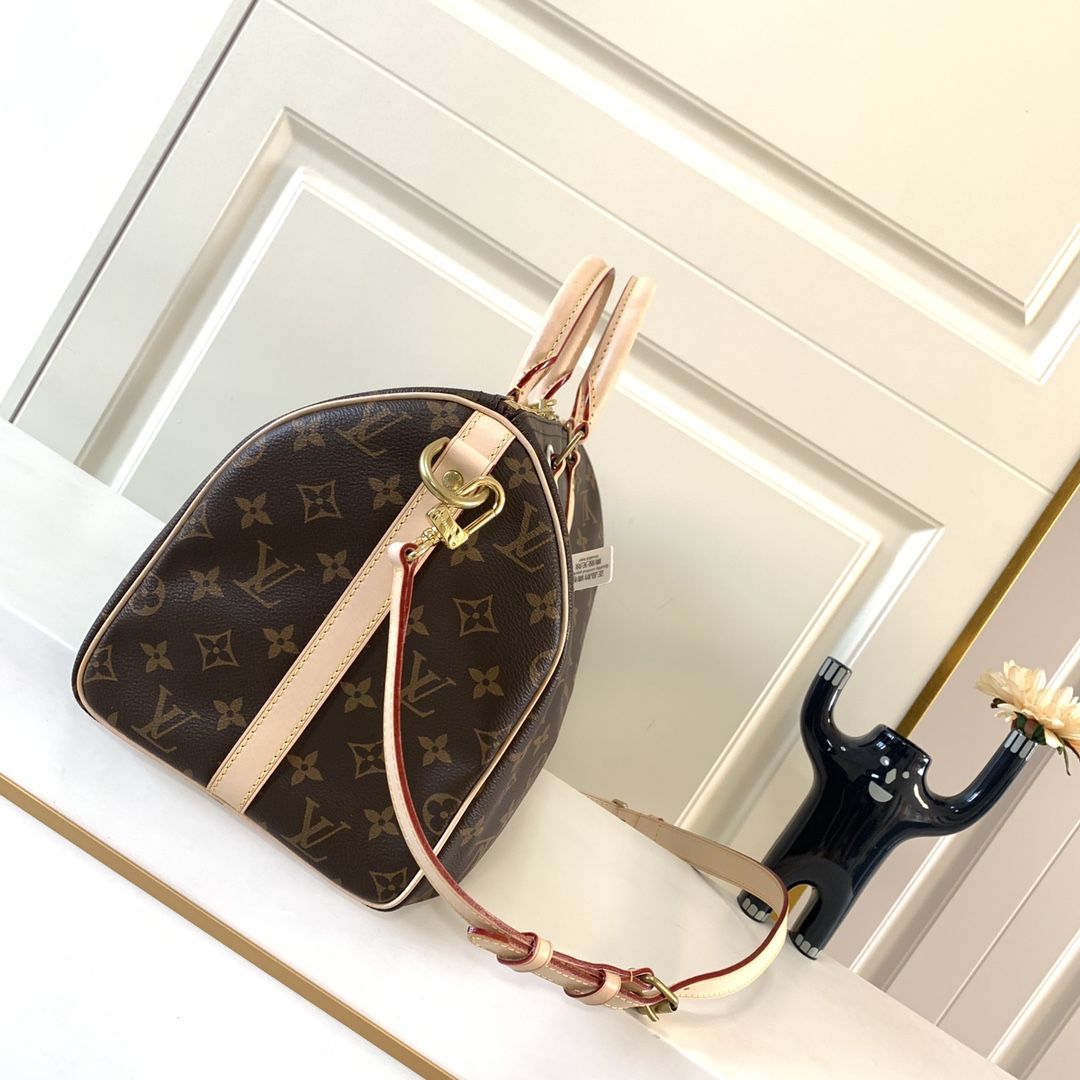 Louis Vuitton Speedy Bandoulière 30 Monogram Canvas Women's Handbags M41112