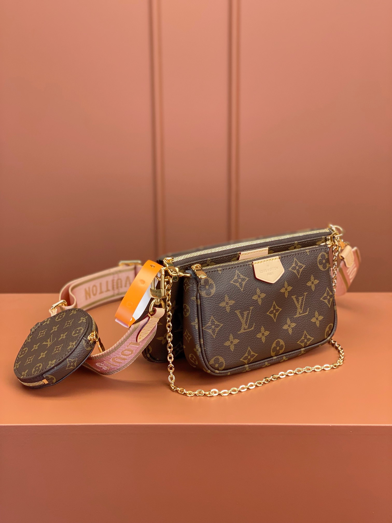 Louis Vuitton Multi Pochette Accessoires Monogram Canvas Women's Handbags M44840