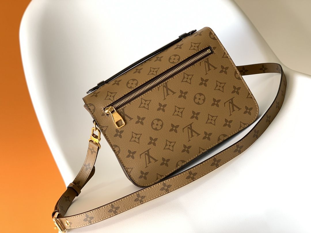 Louis Vuitton Pochette Métis Monogram Reverse Canvas Women's Handbags M44876