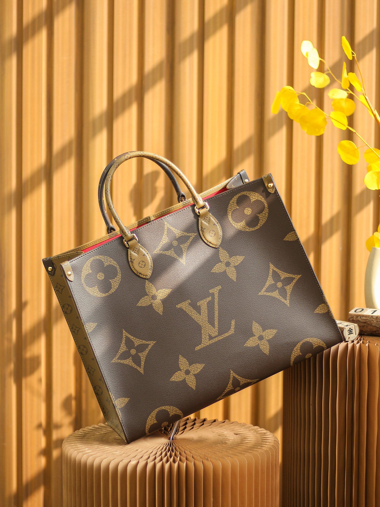 Louis Vuitton OnTheGo GM Monogram Canvas Women's Handbags M45320