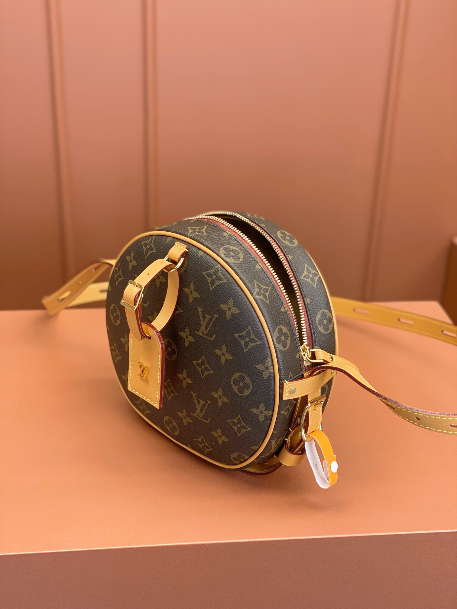 Louis Vuitton Boite Chapeau Souple MM Monogram Canvas Women's Handbags M45647