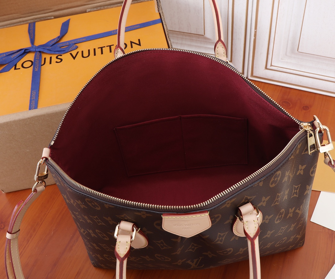 Louis Vuitton Boétie MM Monogram Canvas Women's Handbags M45987