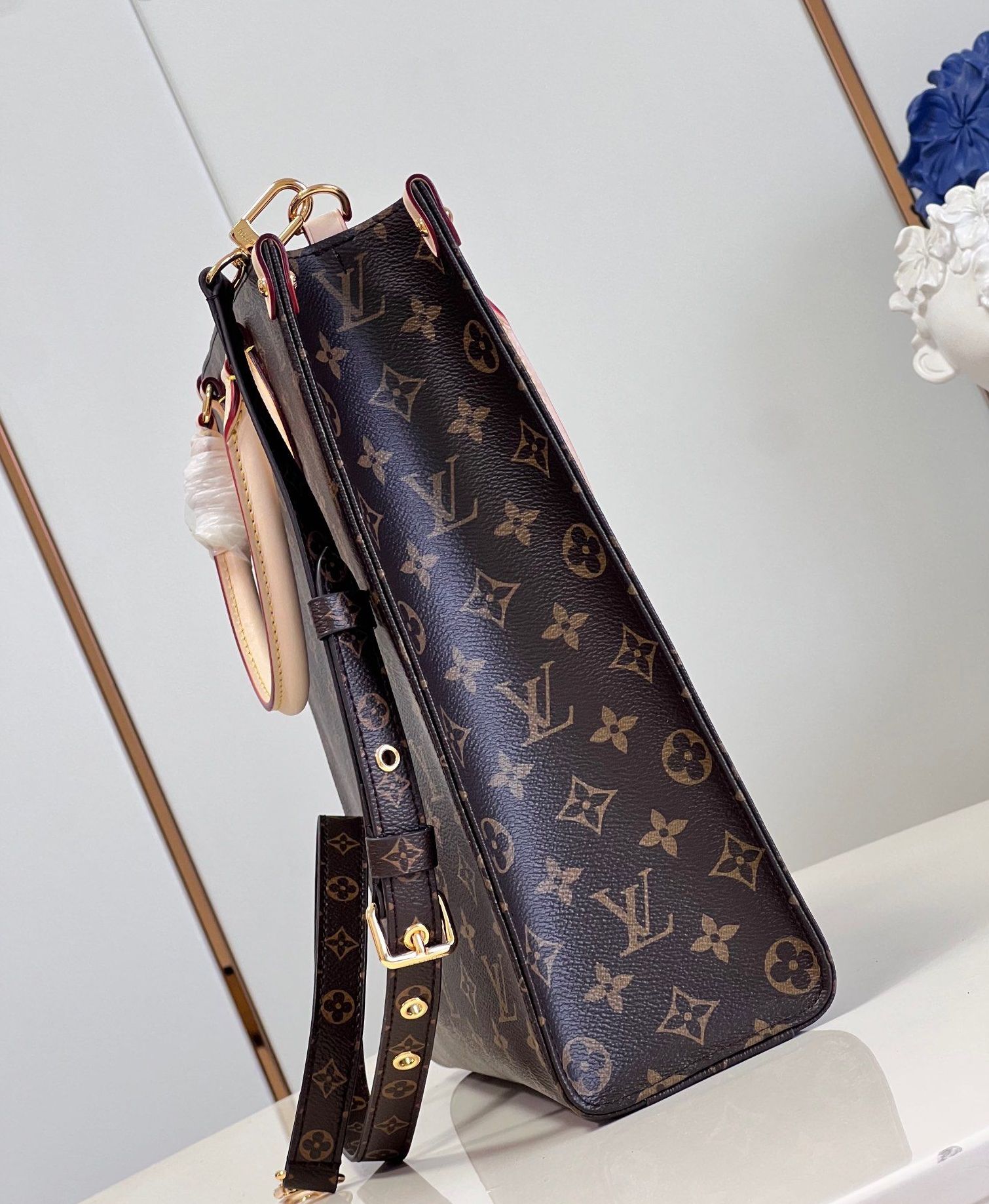 Louis Vuitton Sac Plat PM Monogram Canvas Women's Handbags M46263