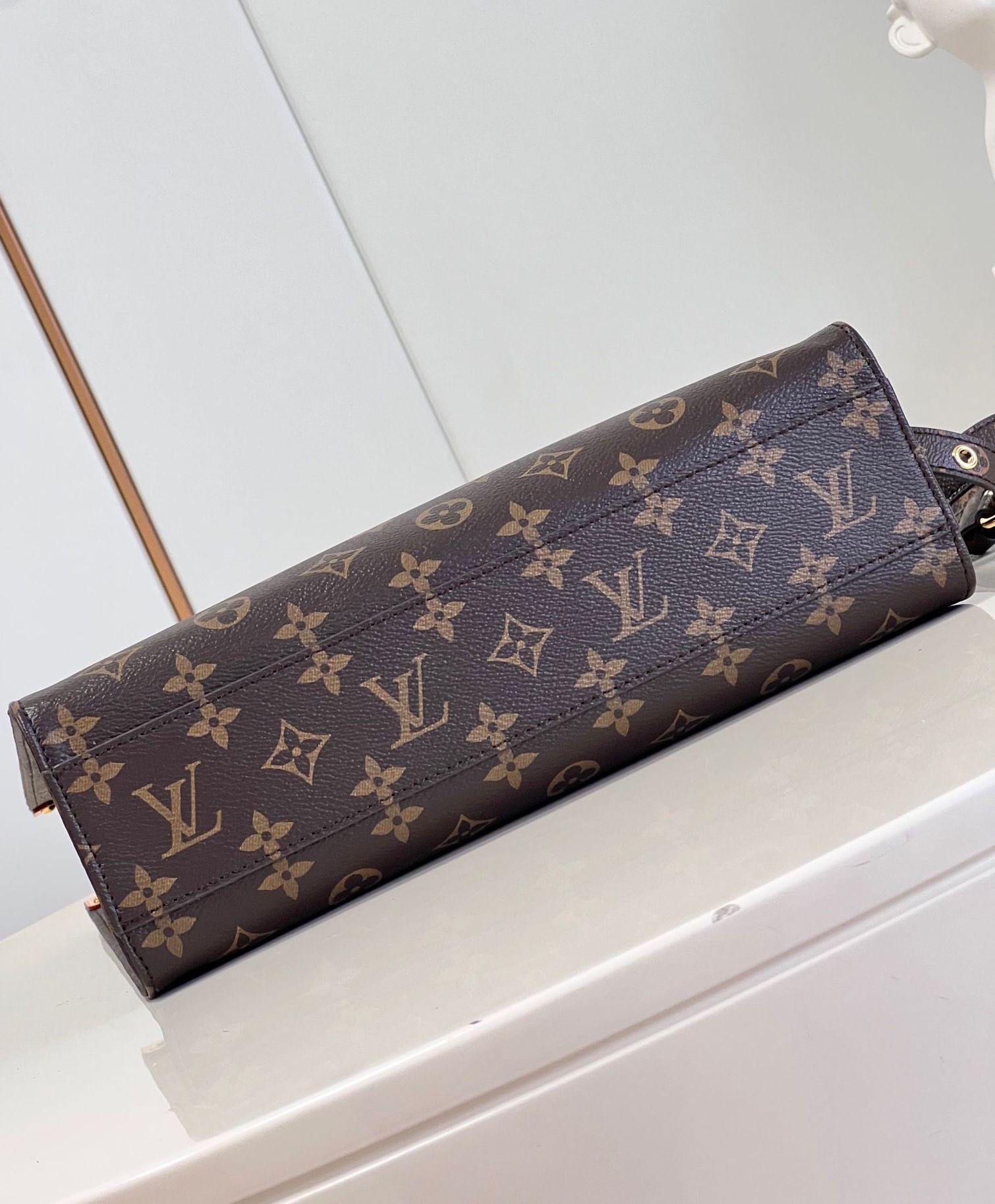 Louis Vuitton Sac Plat PM Monogram Canvas Women's Handbags M46263