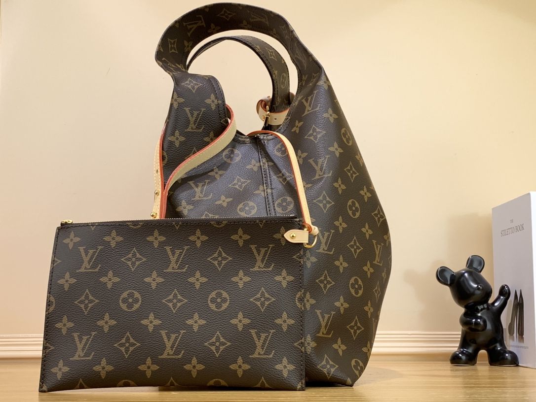 Louis Vuitton Atlantis GM Monogram Canvas Women's Handbags M46817