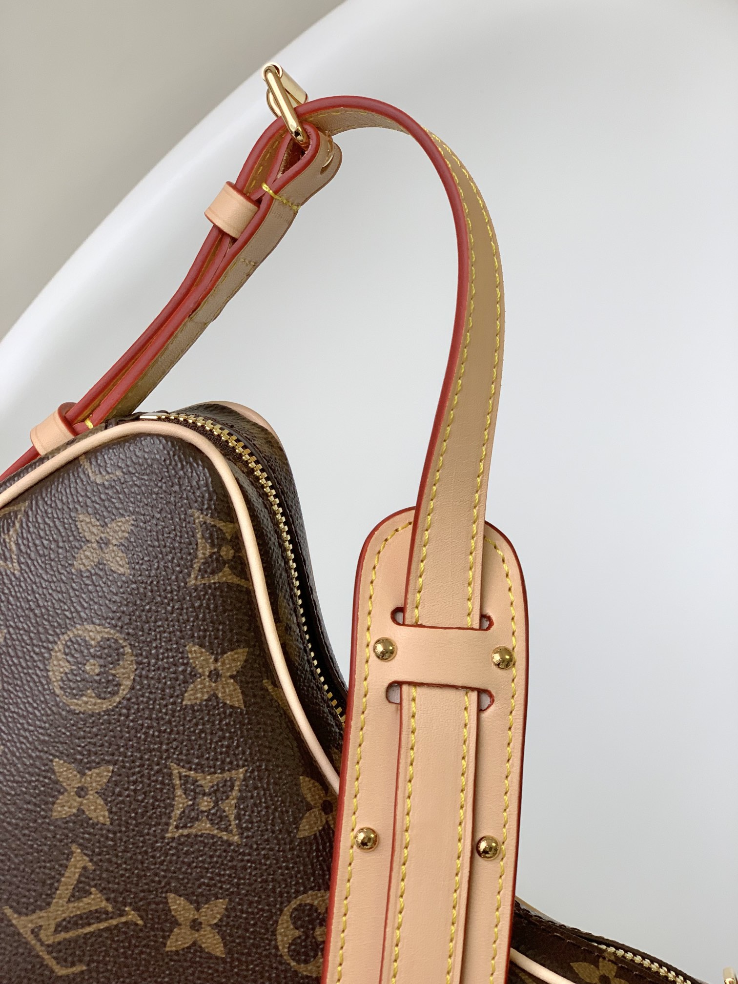 Louis Vuitton Monogram Croissant MM  Shoulder Bag