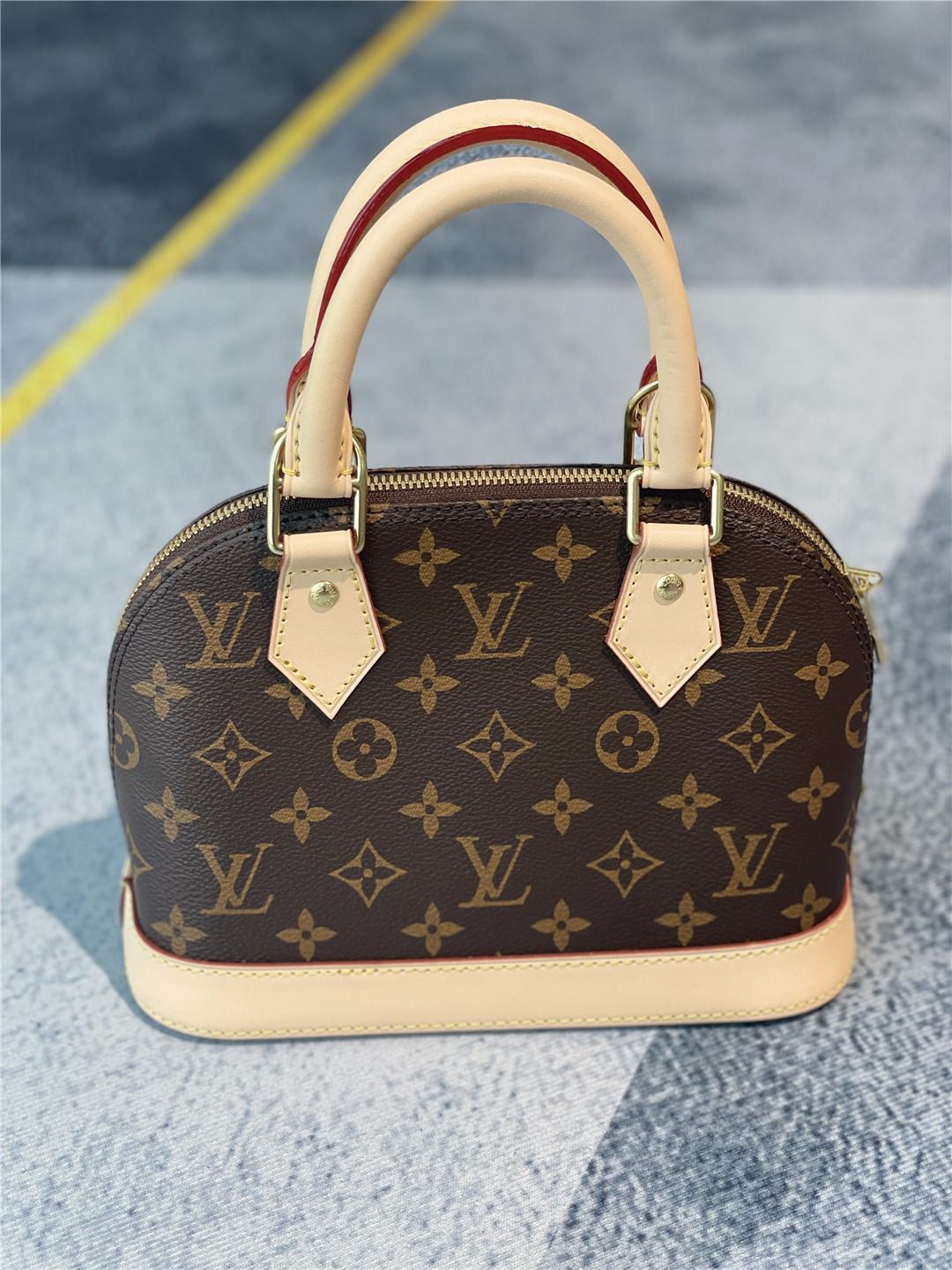 Louis Vuitton Alma BB Monogram Canvas Women's Handbags M53152