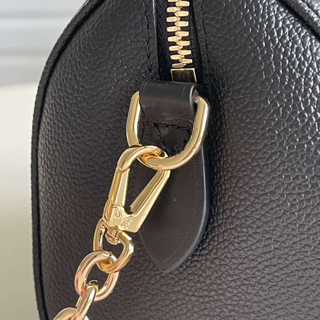 Louis Vuitton Speedy Bandoulière 20  Black Monogram Empreinte Leather Handbag