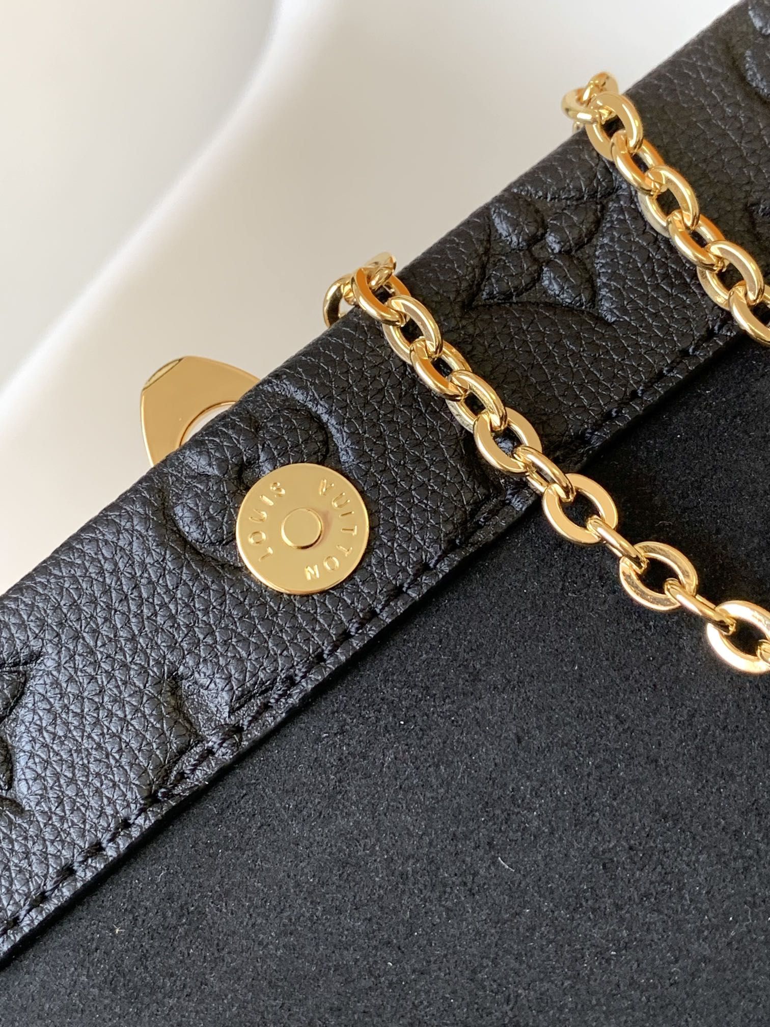 Louis Vuitton Vavin Chain Wallet Monogram Empreinte Leather Women's Handbag M67839