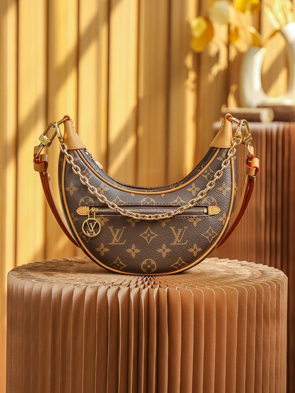 Louis Vuitton Loop Monogram Canvas Women's Handbags M81098