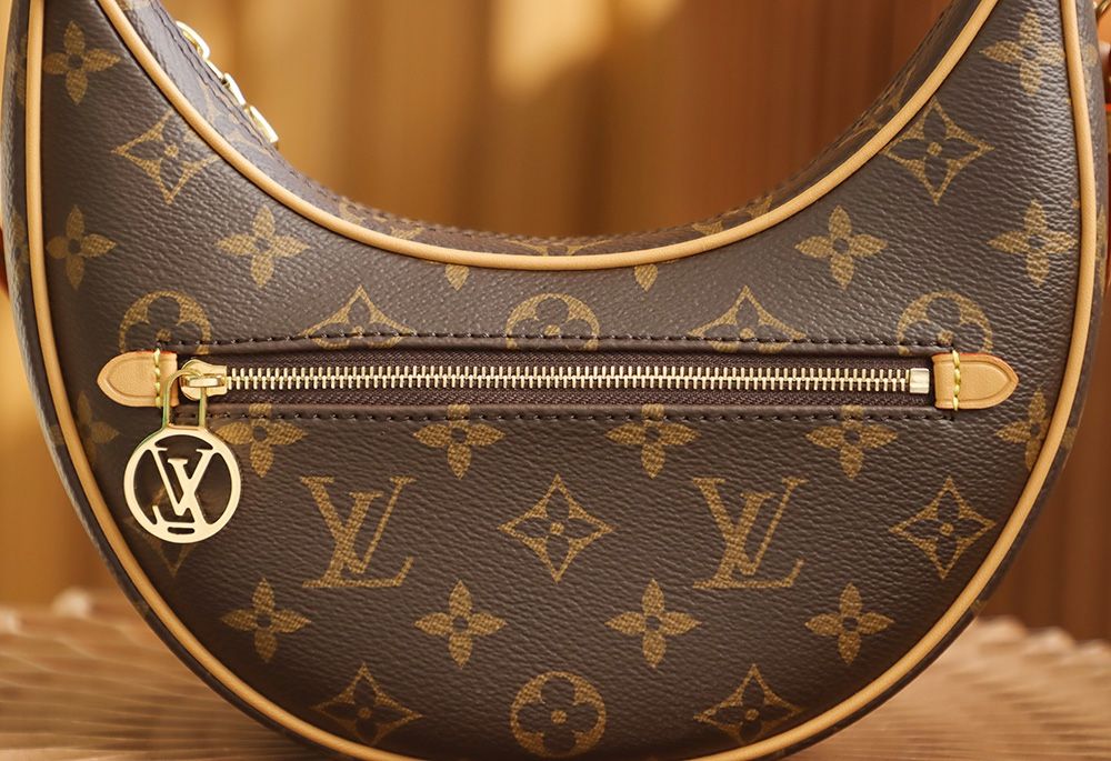 Louis Vuitton Loop Monogram Canvas Women's Handbags M81098