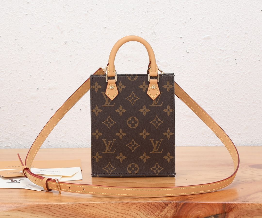 Louis Vuitton Petit Sac Plat Monogram Canvas Women's Handbags M81295