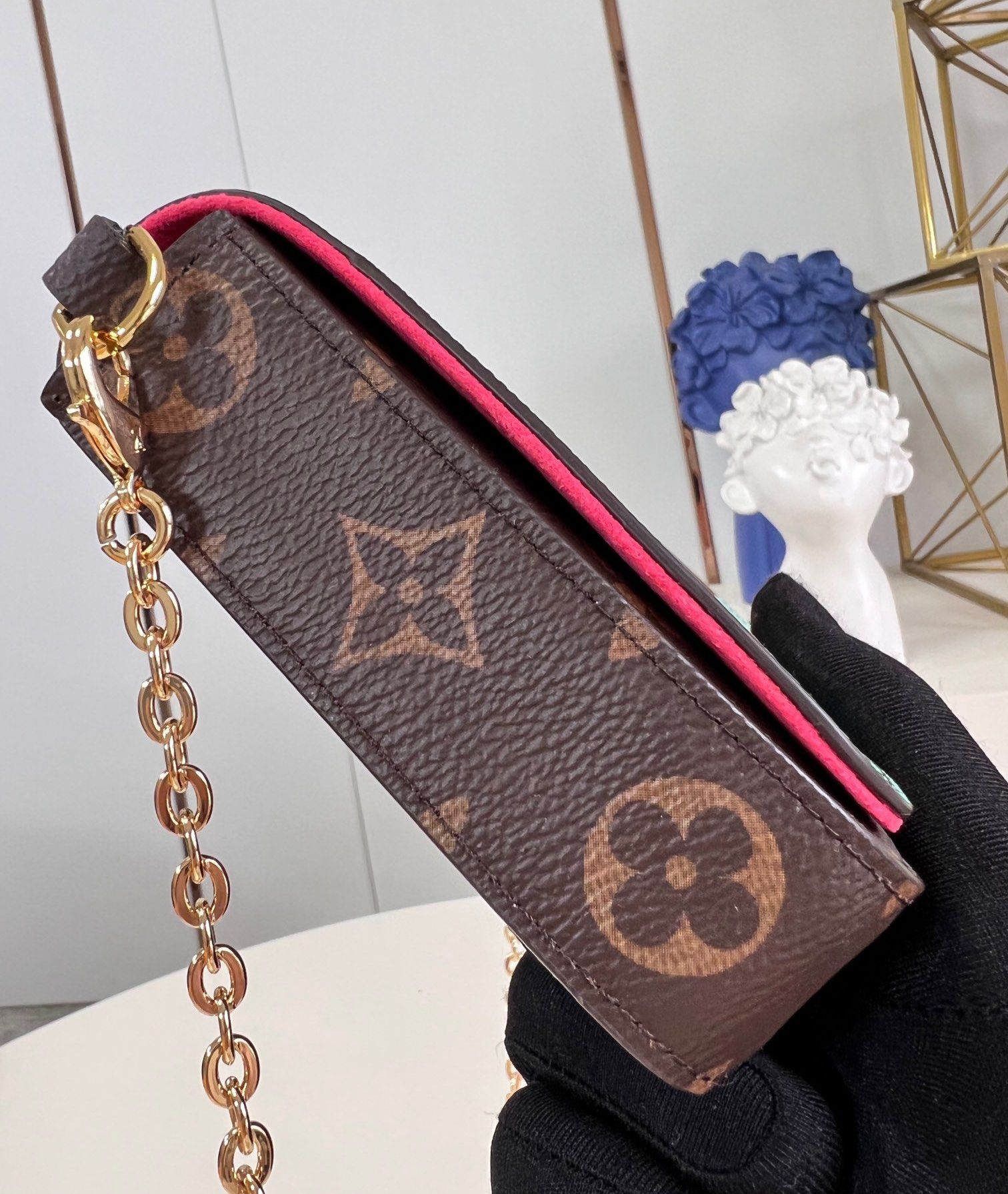 Louis Vuitton Félicie Pochette Monogram Canvas Women's Handbag M82627