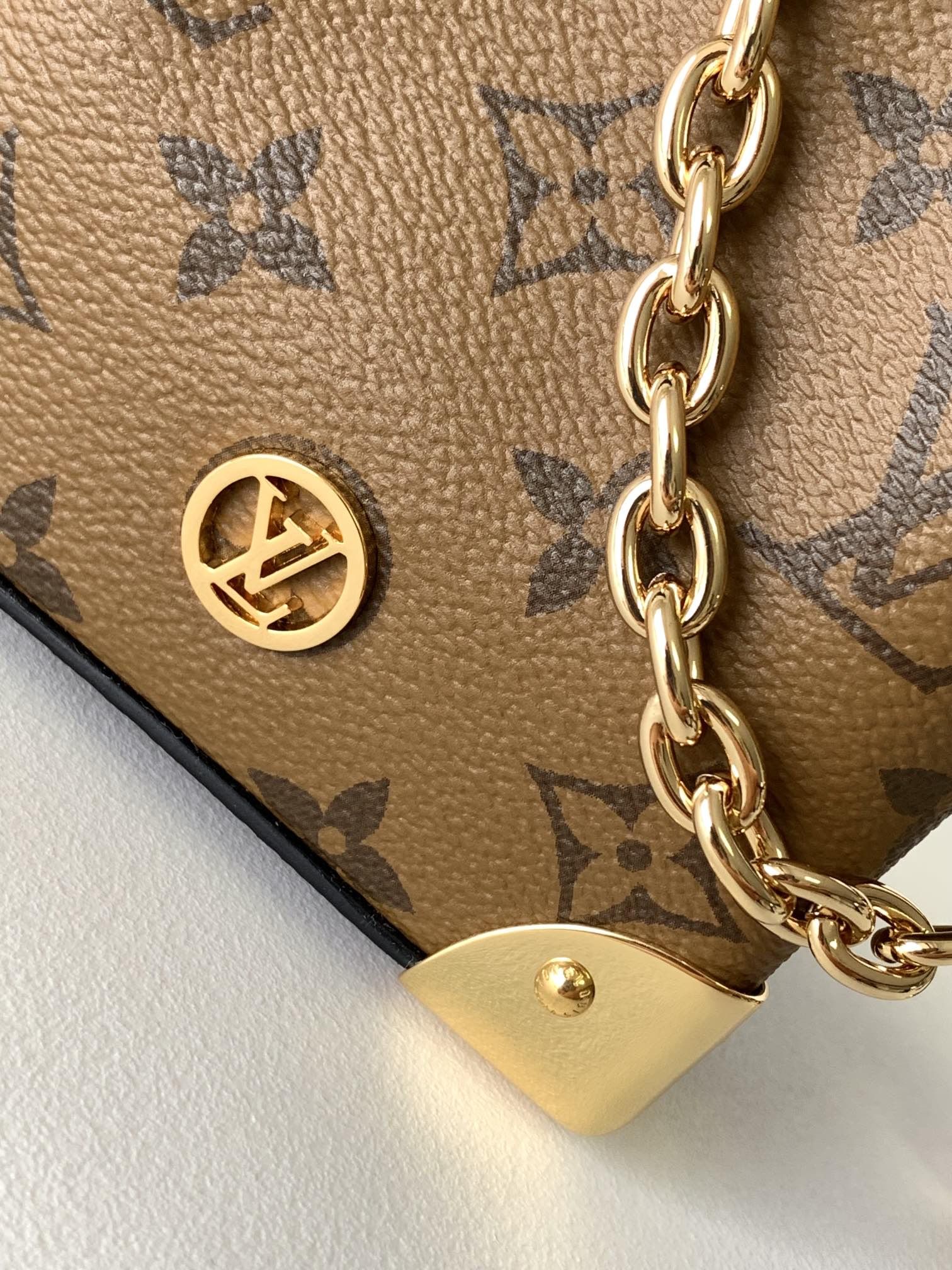 Louis Vuitton Noé Purse LV Charms Monogram Reverse Canvas Women's Handbag M82885