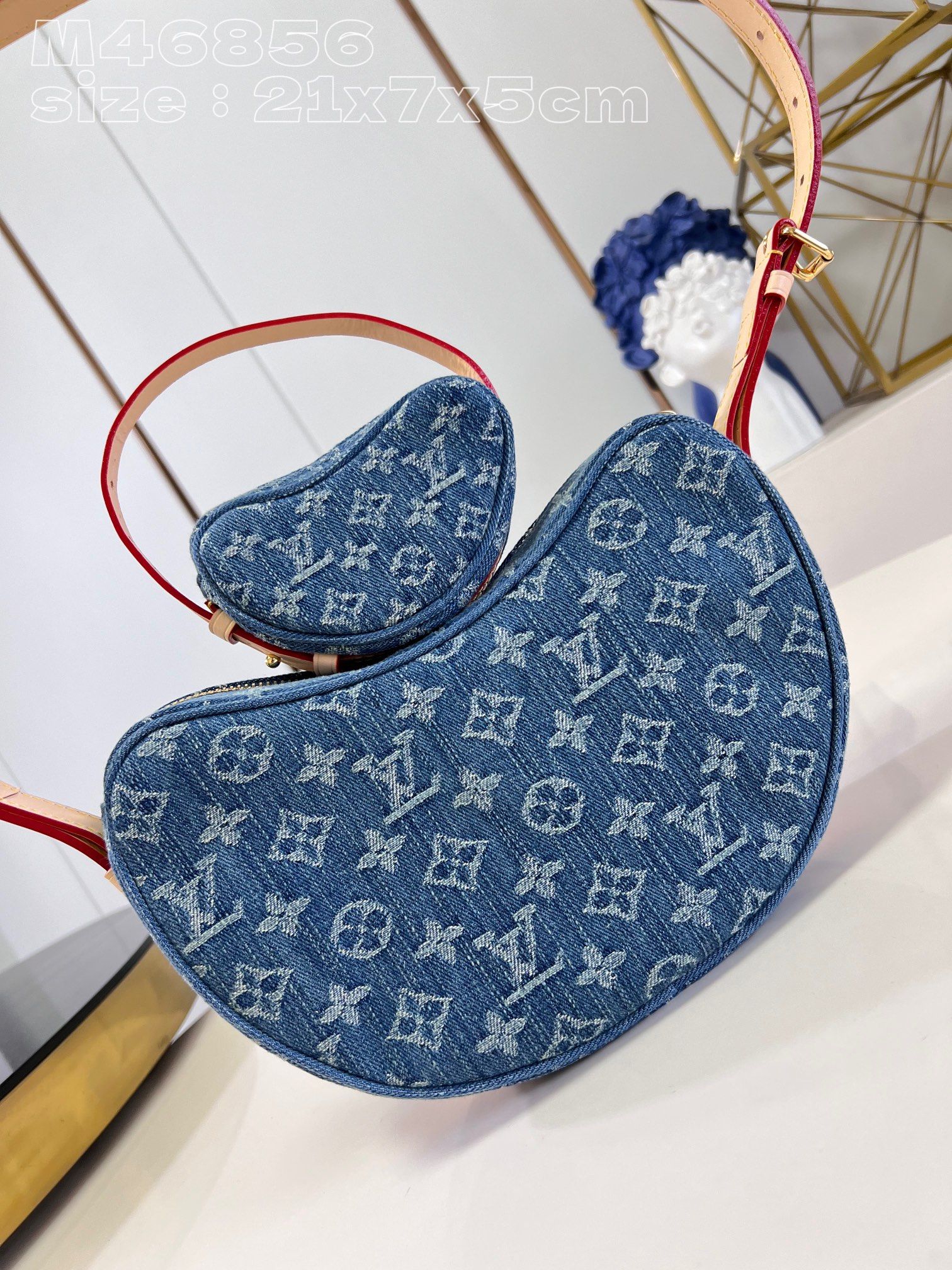 Louis Vuitton Hills Pochette Monogram Denim Women's Handbag M82949