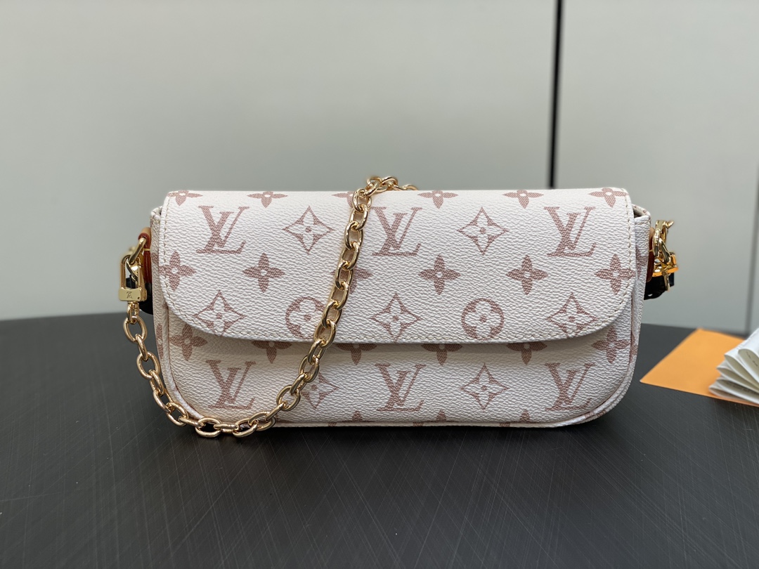 Louis Vuitton Wallet on Chain Ivy Monogram Canvas Handbag