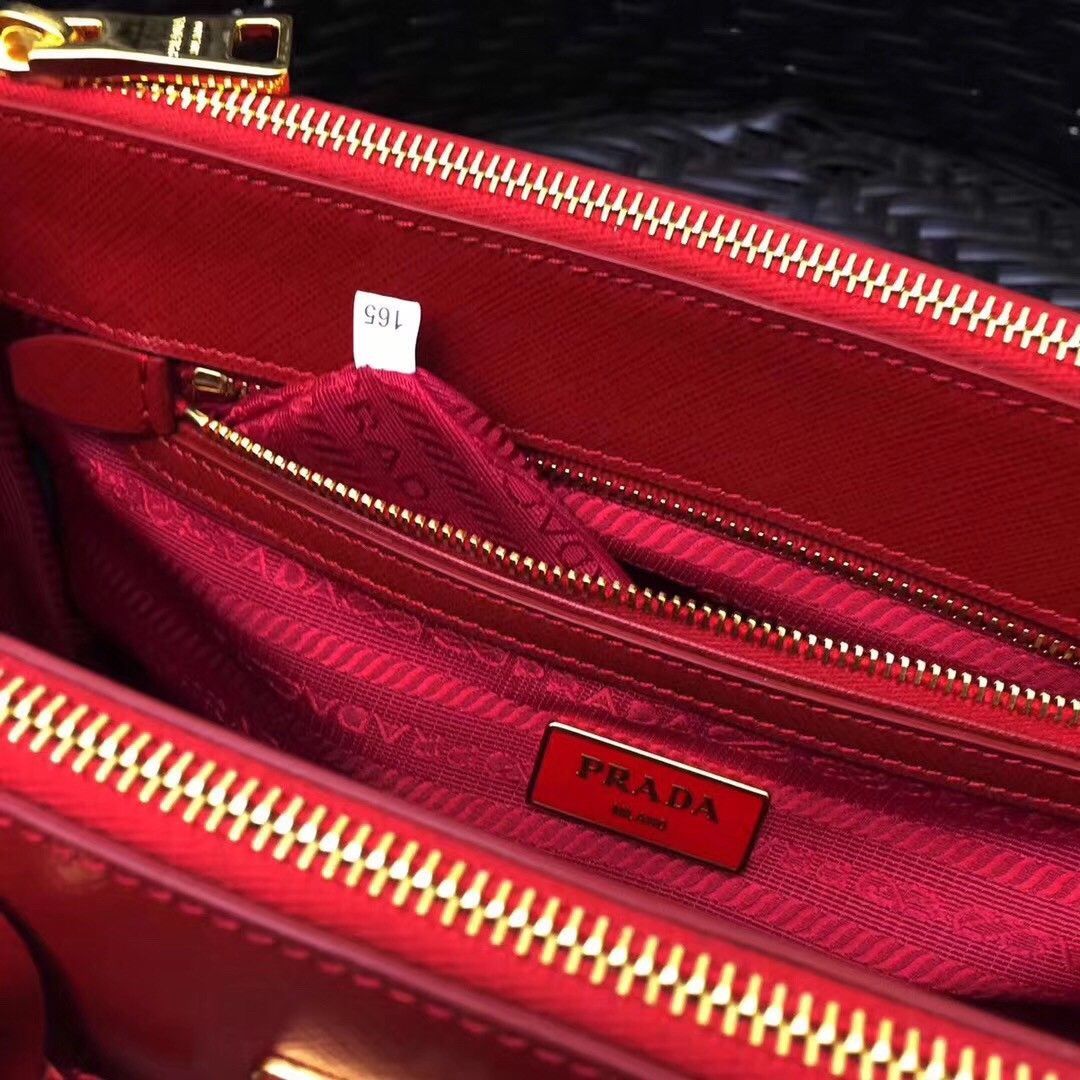 Prada Galleria Medium Bag In Red Saffiano Leather