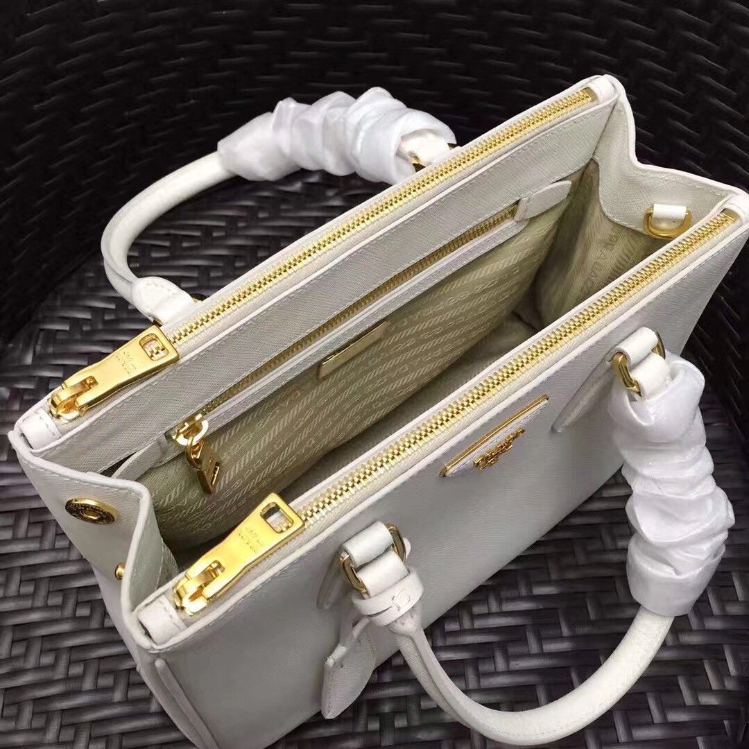 Prada Galleria Medium Bag In White Saffiano Leather