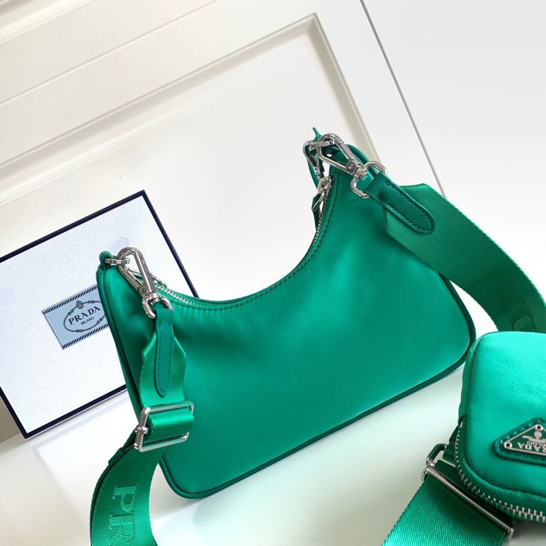 Prada Re-Edition 2005 Shoulder Bag In Green Re-Nylon