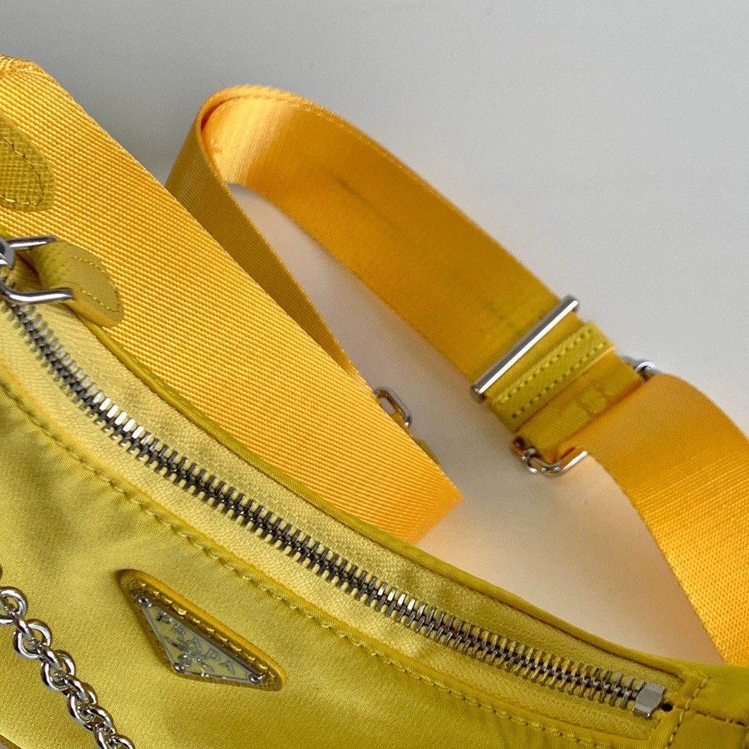 Prada Re-Edition 2005 Shoulder Bag In Yellow Re-Nylon