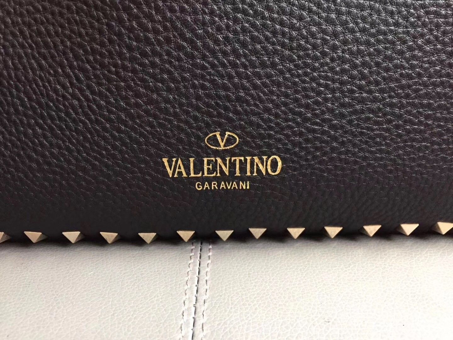 Valentino Rockstud Medium Reversible Tote Bag Noir