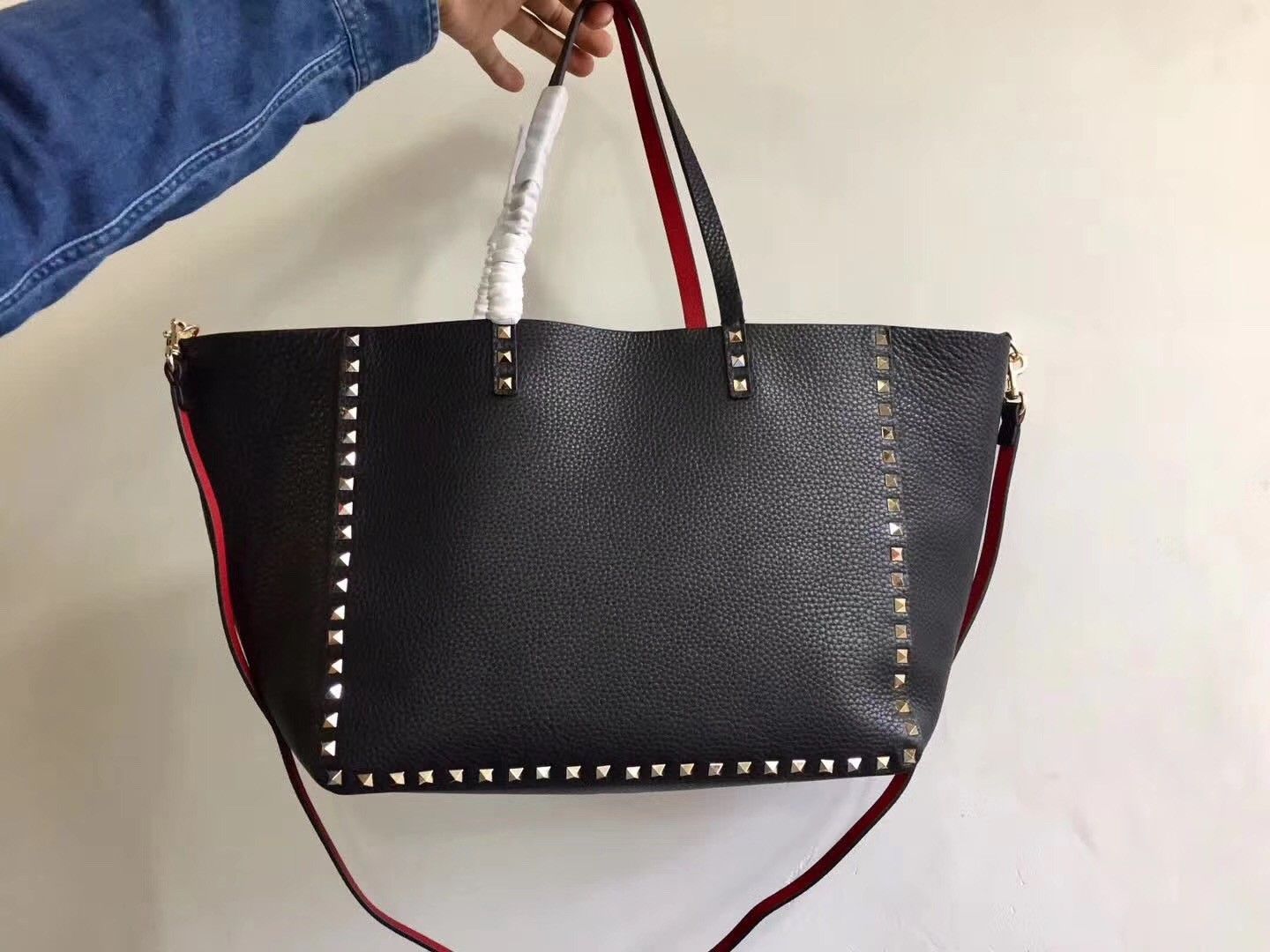 Valentino Rockstud Medium Reversible Tote Black