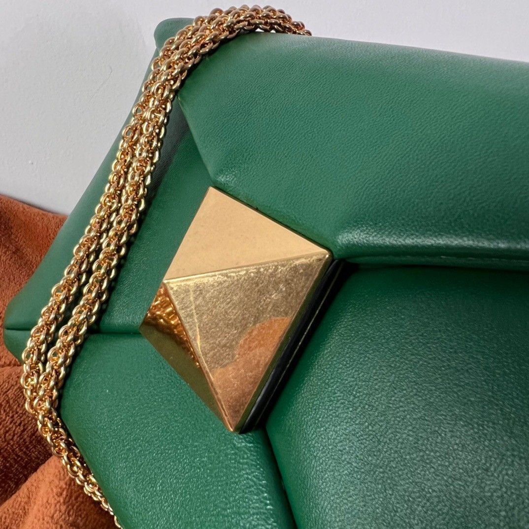 Valentino One Stud Chain Bag In Green Nappa Leather