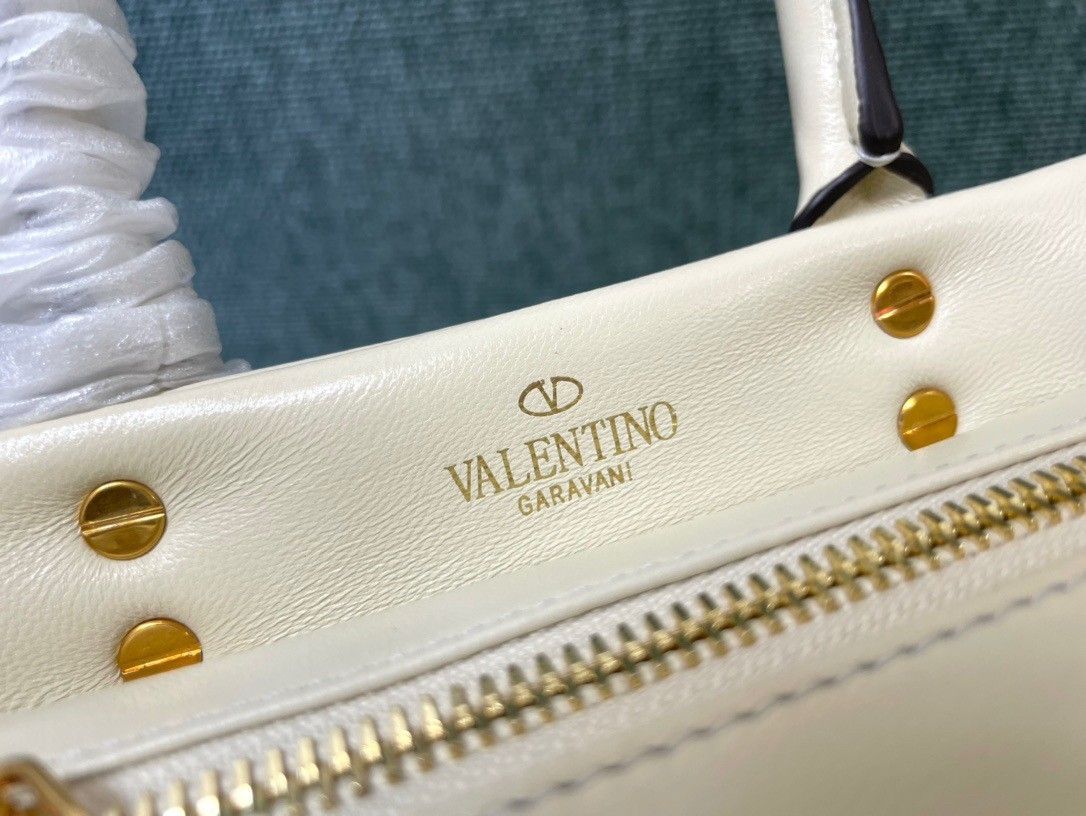 Valentino One Stud Top Handle Bag In White Nappa Leather